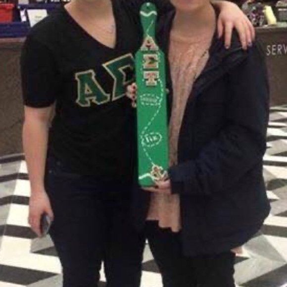 Alpha Sigma Tau tshirt - Picture 2 of 5